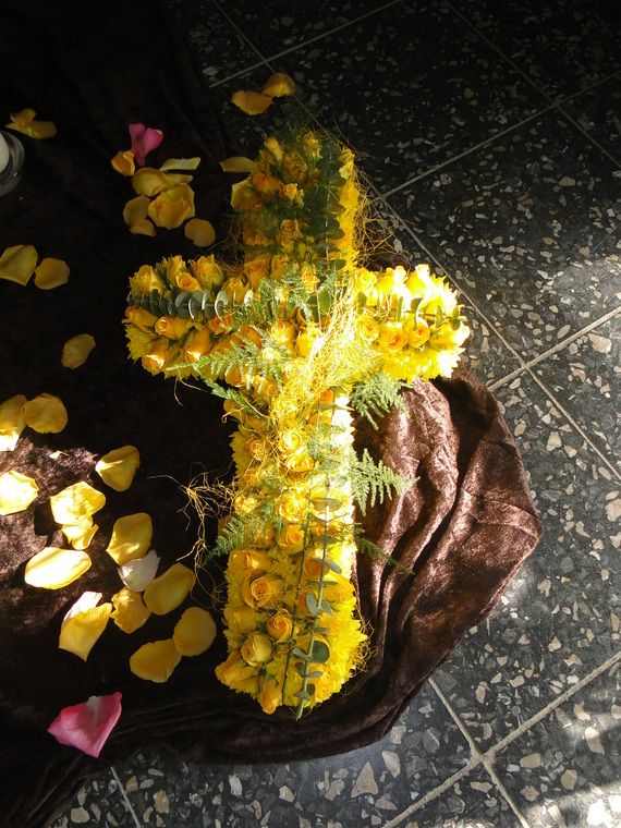 Blumenschmuck Trauerfeier Bensheim