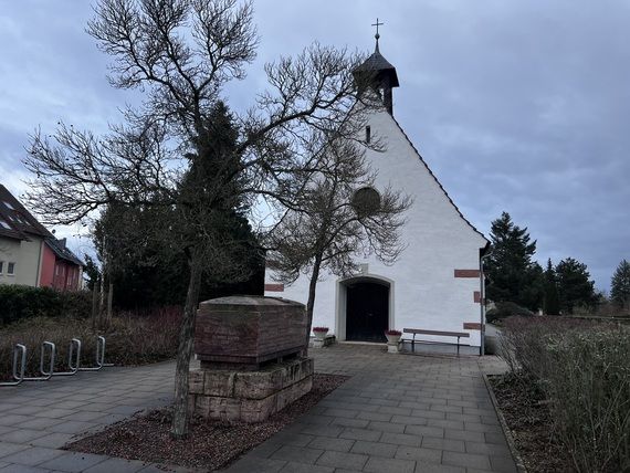 Alte Friedhofshalle in Lorsch