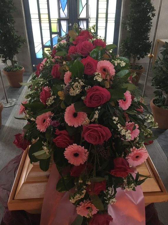 Blumenschmuck Trauerfeier Bensheim