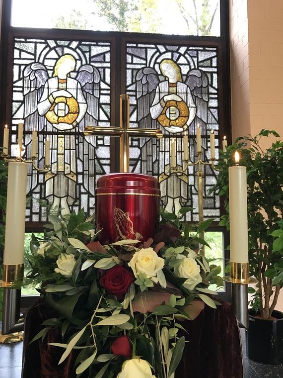 Blumenschmuck Trauerfeier Bensheim